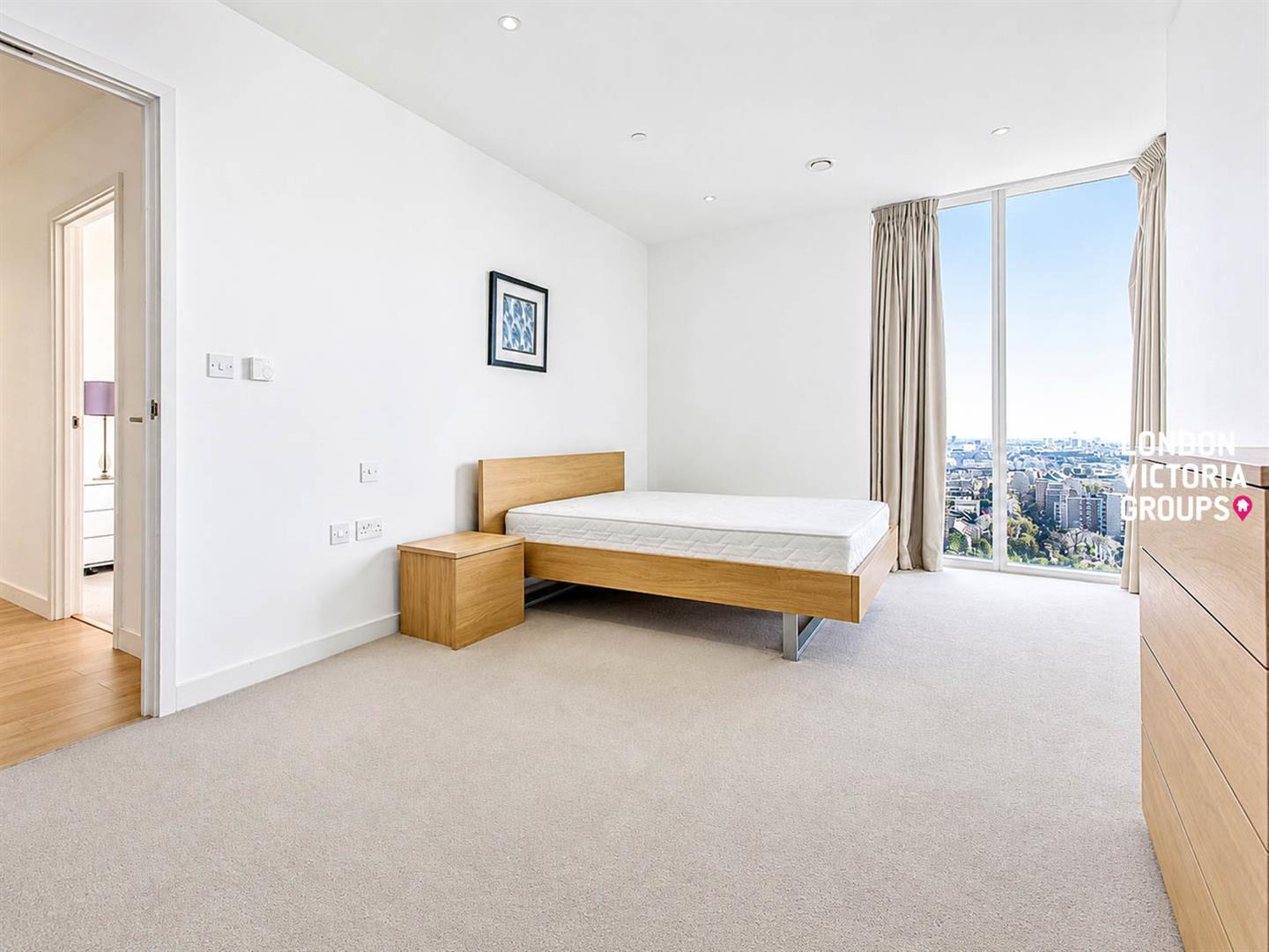 Skyline Apartments, Devan Grove, London